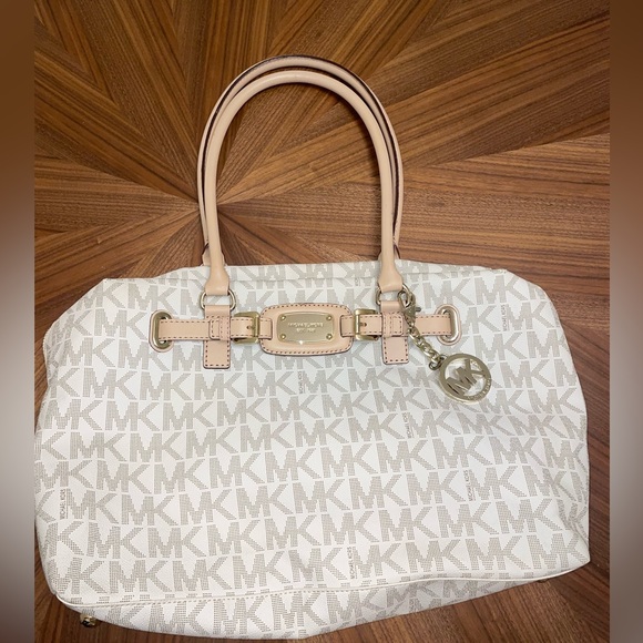 Michael Kors white canvas bag - Picture 2 of 6